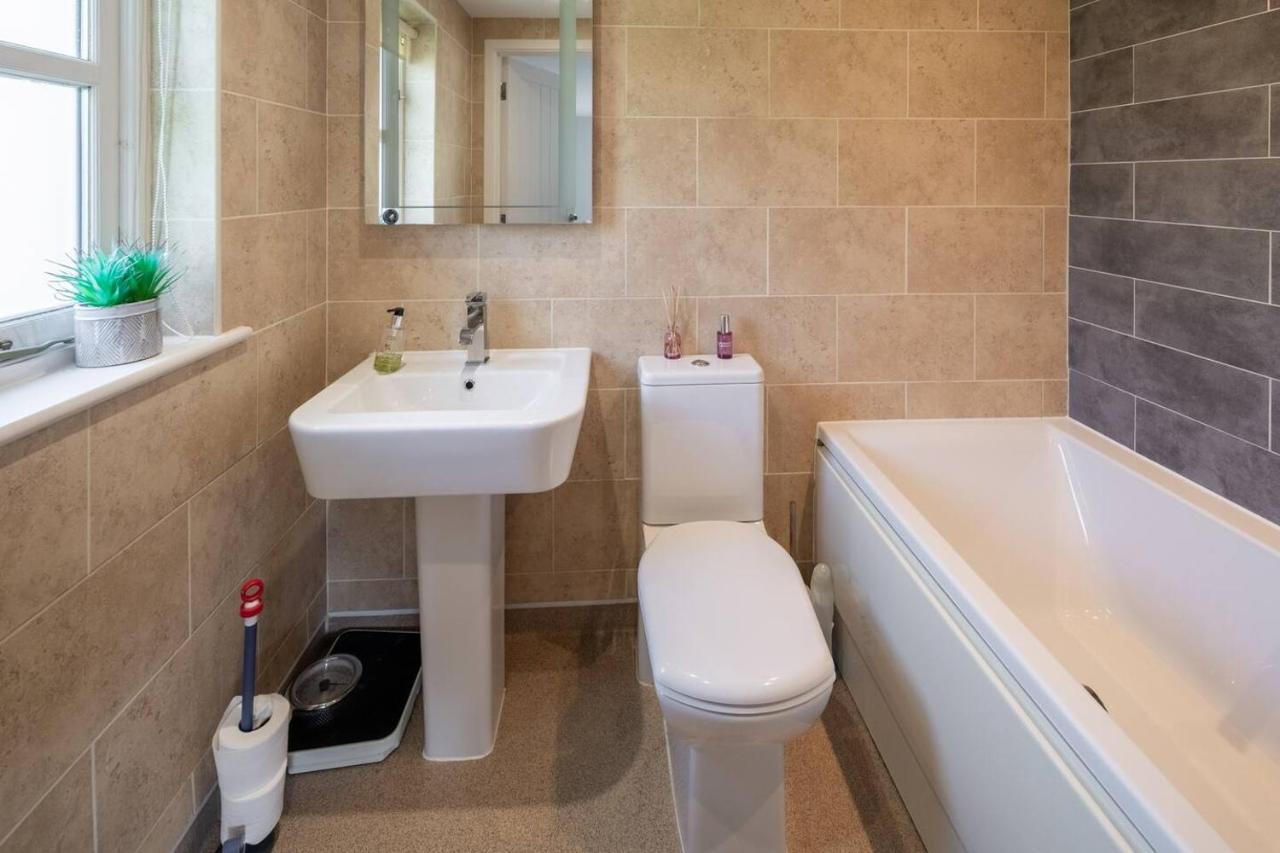 Osbornes Holiday House Near Exeter With Swimming Pool Bagian luar foto